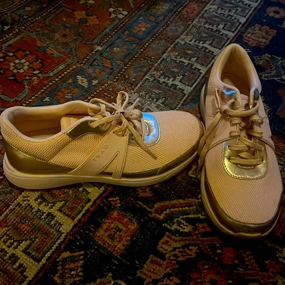 Traq By Alegria Womens EU 37 US 7 - 7.5 TRA-QAR-5675 Pink  Blush Qool Comfort - Picture 1 of 1